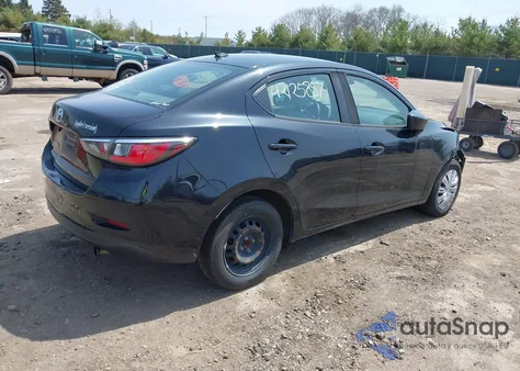 2019 Toyota Yaris L z USA, uszkodzony, nr VIN 3MYDLBYV3KY503066